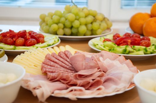 Šunka, sýry a zelenina